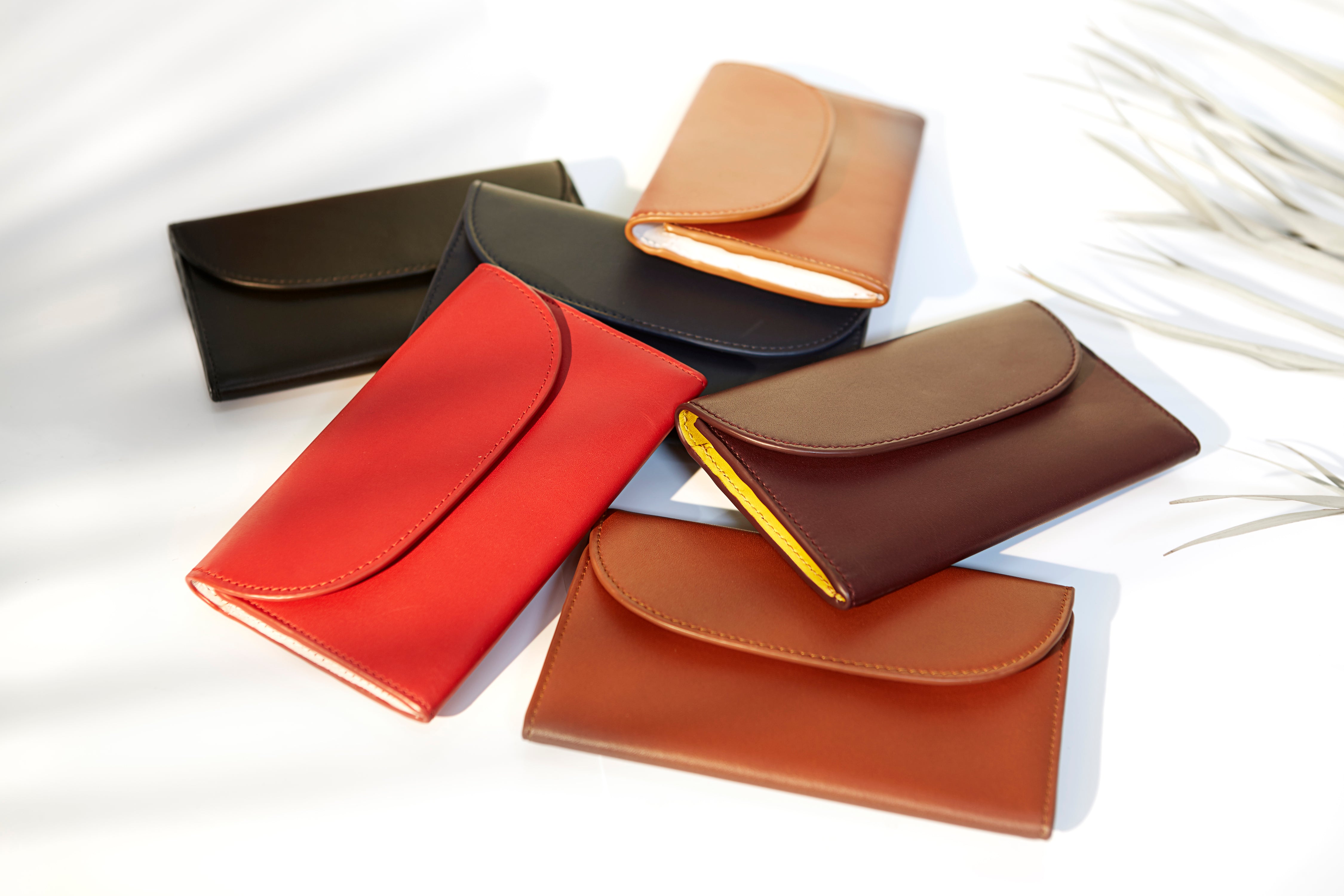 The Portegna | leather craftsmen