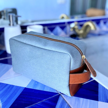 Dopp Kit Aqua